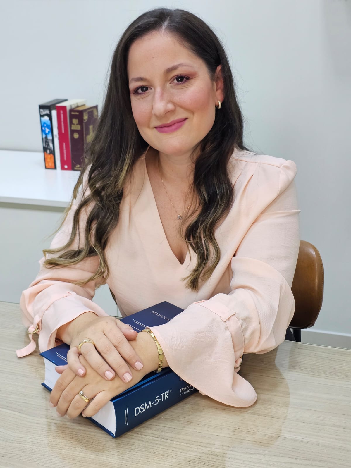 Dra. Amanda Ribeiro Alves